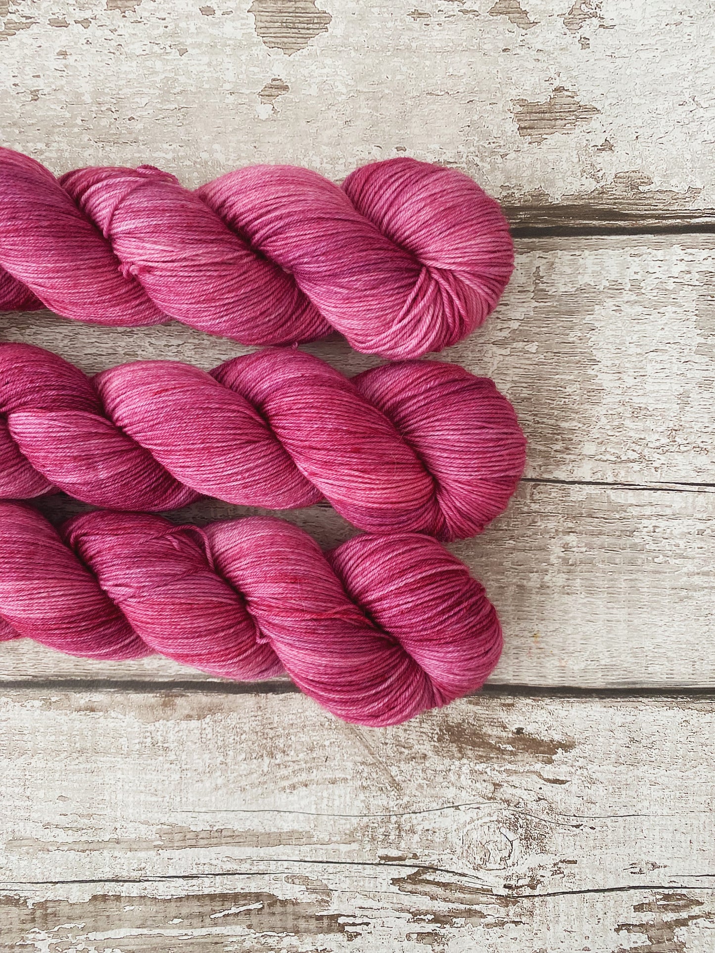 Hand Dyed Yarn 4ply Merino Nylon Velvet Curtain