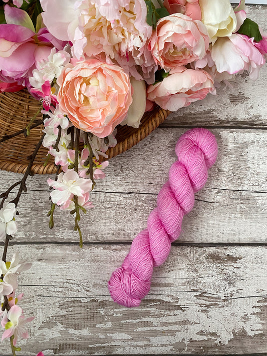 Parisian Flower Market - La Vie En Rose PRE-ORDER