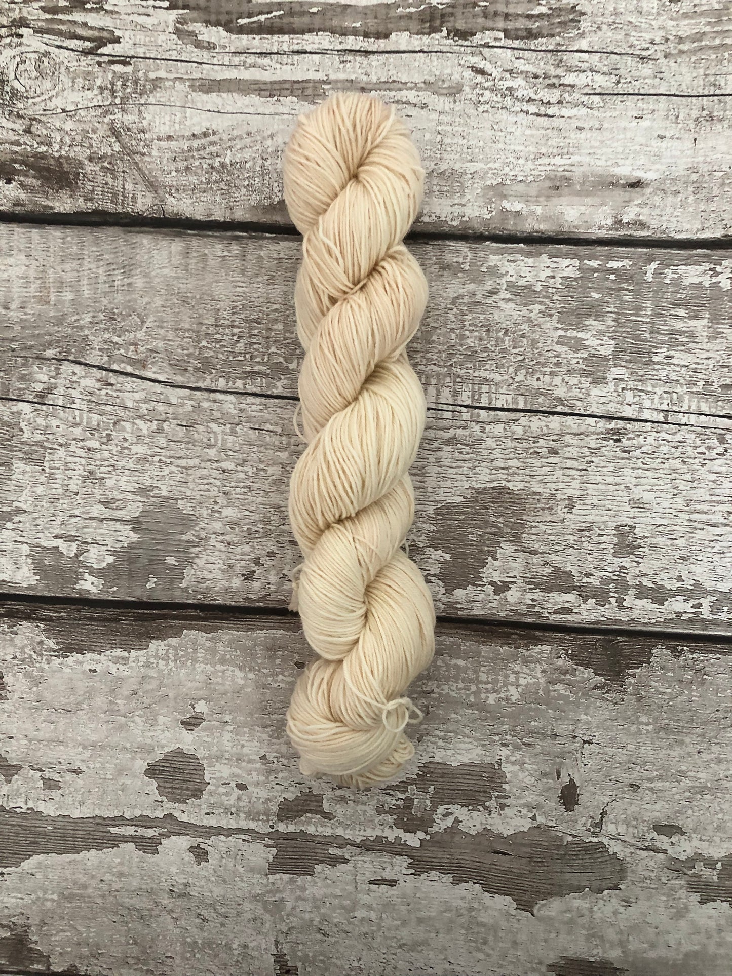 Hand Dyed Yarn 100% Merino 4ply Velum