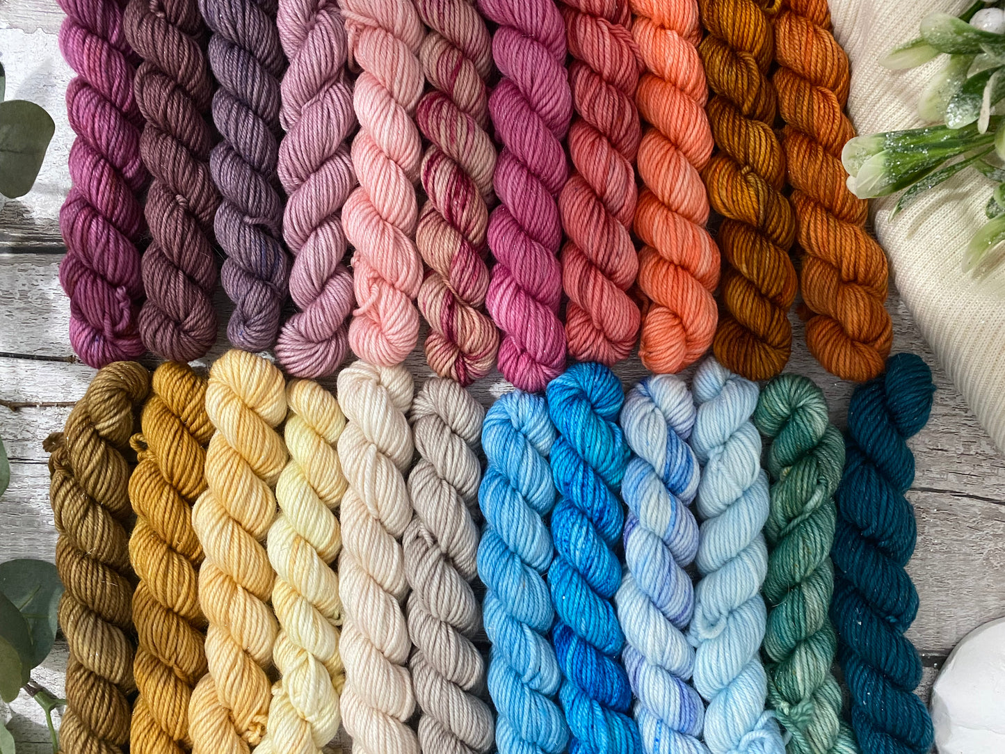 Advent 2025 Christmas Chalet Sleigh Away Advent 24 x MINISKEINS READY TO SHIP