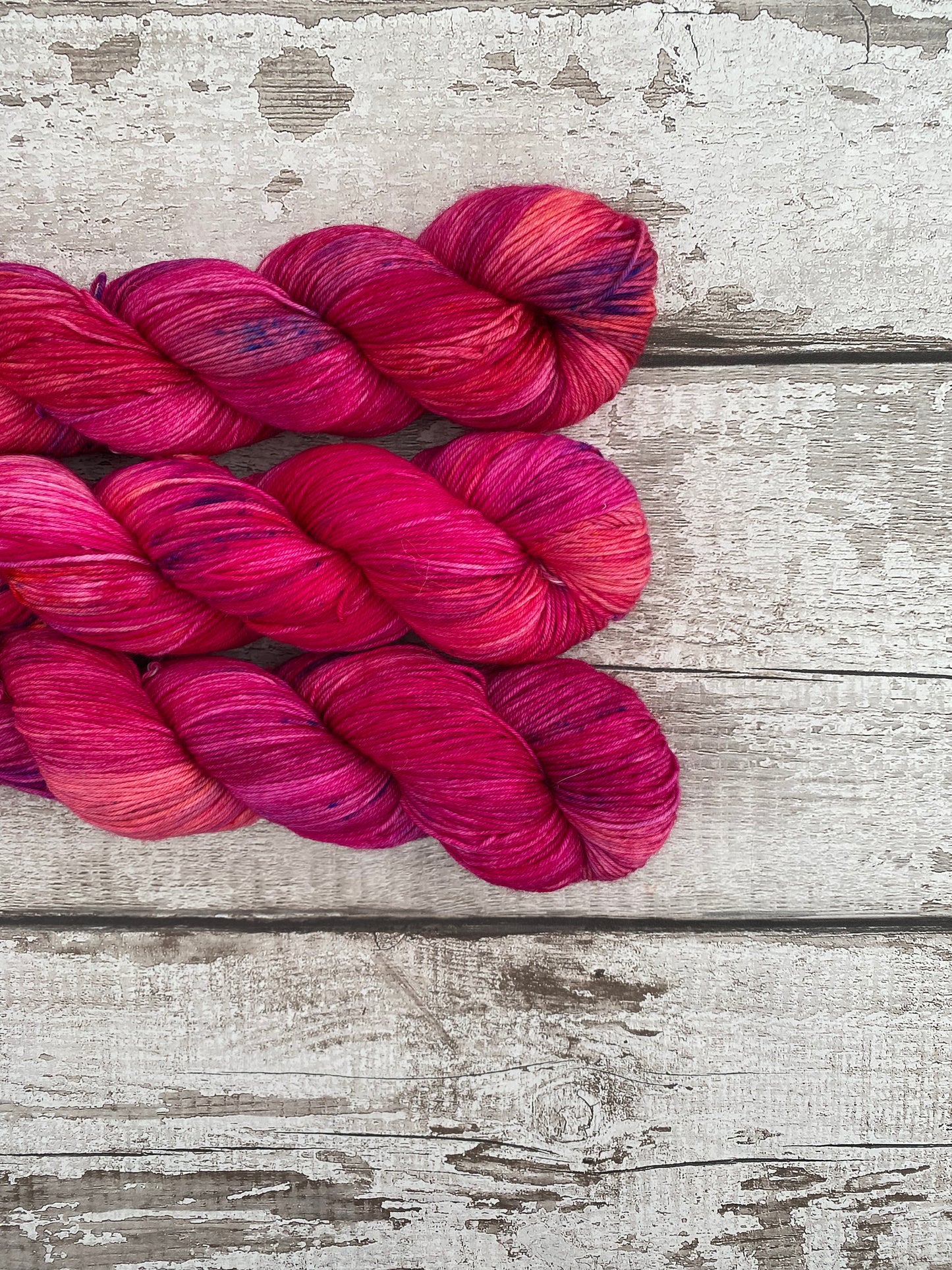 Hand Dyed Yarn 100% Merino 4ply Carnaby St.